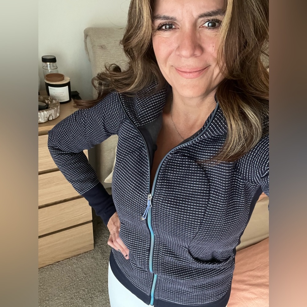 Lululemon Scuba size 6